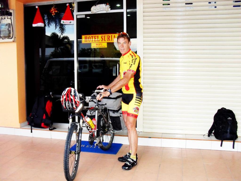 Hotel Suria Port Dickson Buitenkant foto