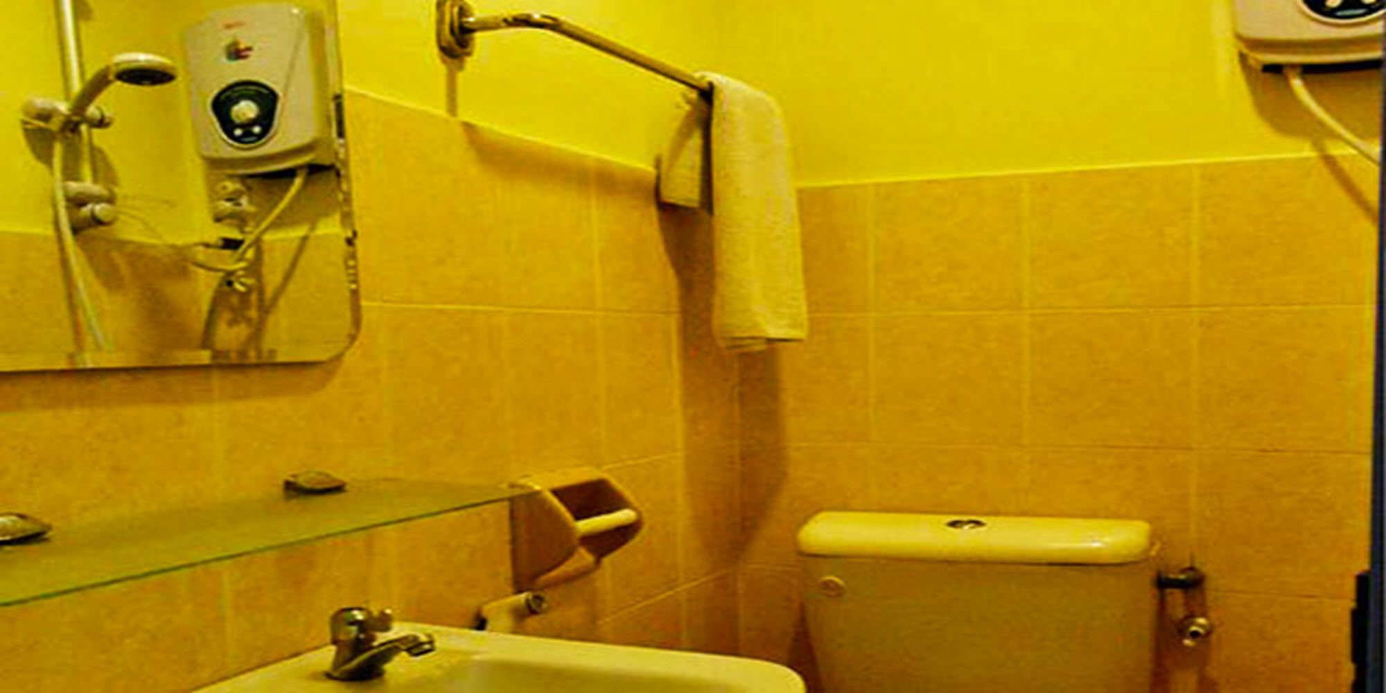 Hotel Suria Port Dickson Buitenkant foto